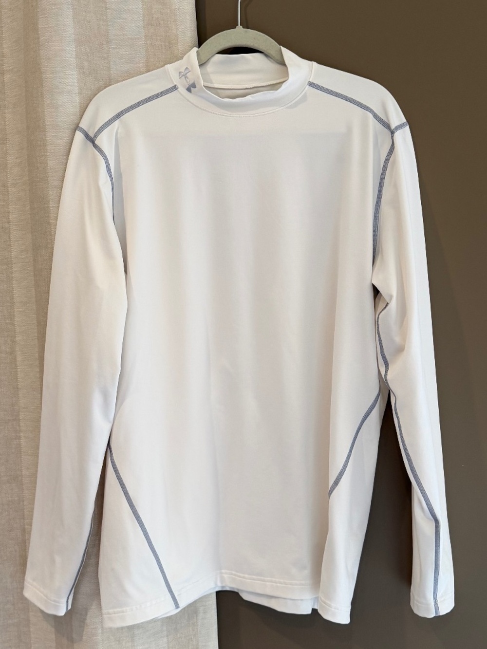 Under Armour Compression White Fitted Colder, Long Sleeve, Size XLT
